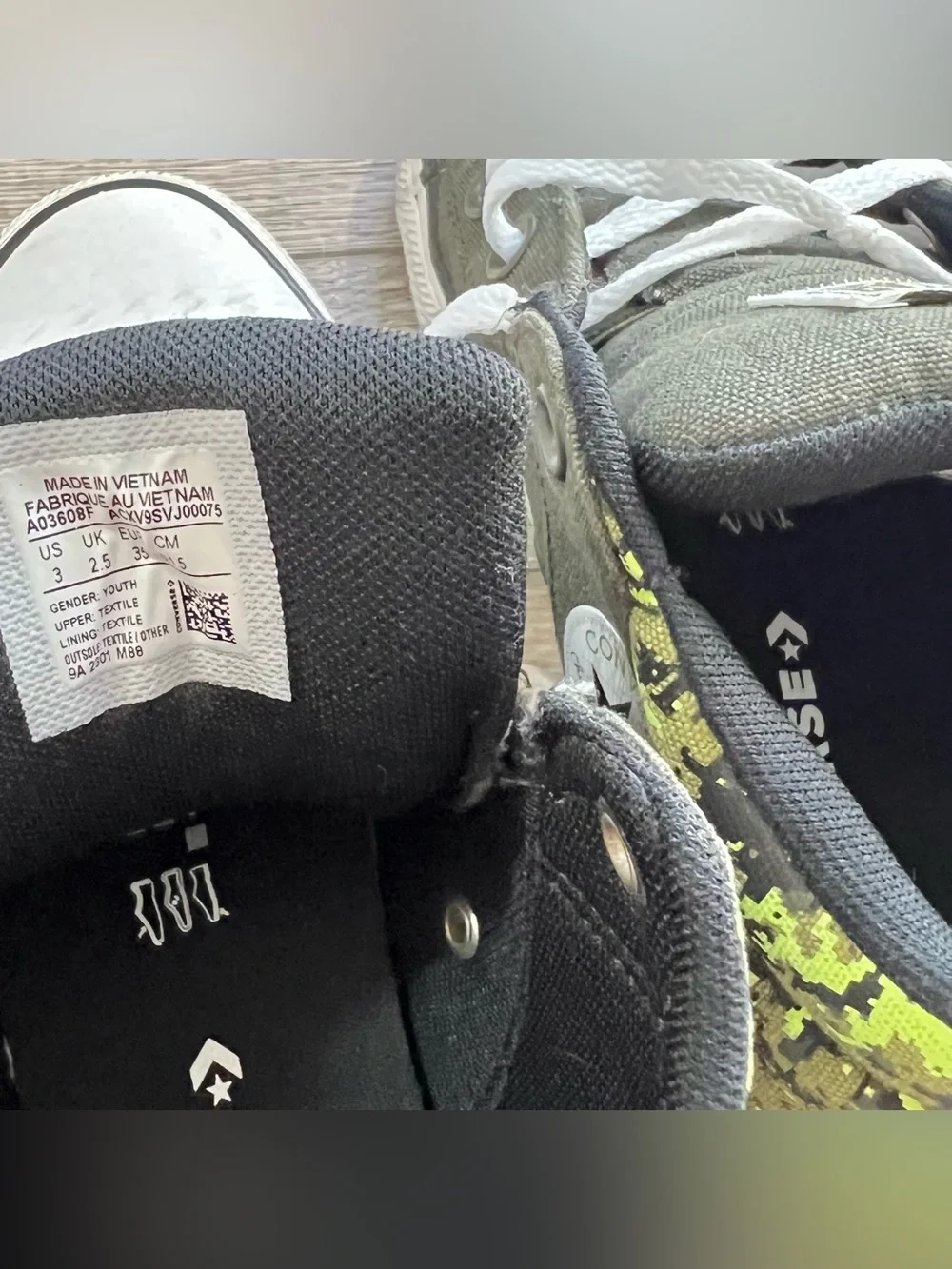 Converse Boys Chuck Taylor Axel Digi Camo Shoes Size 3